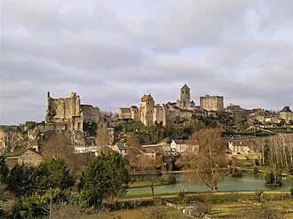Chauvigny (86300)